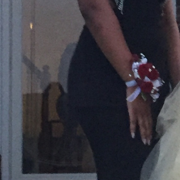 Black formal prom dress - Picture 3 of 8